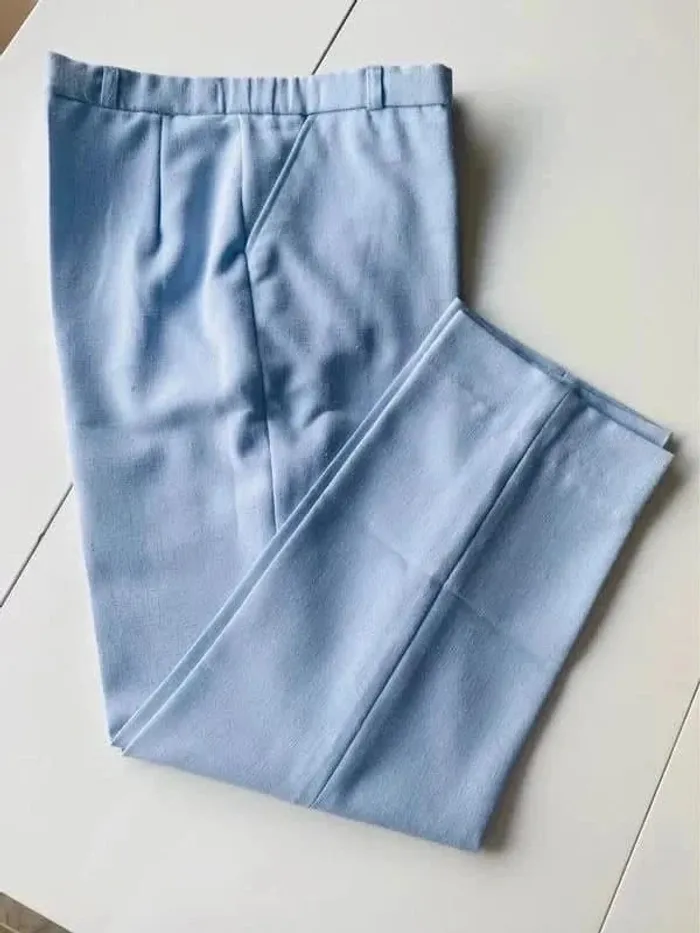 Pantalon droit femme tailleur ancien vintage bleu ciel