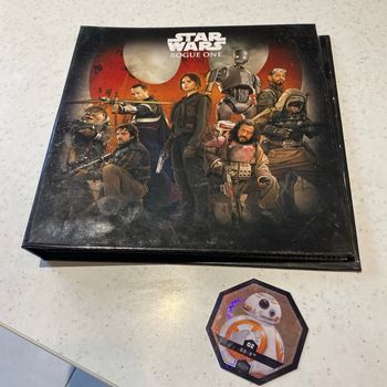 Livre star wars rogue one avec 36 cartes et poster