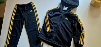 Ensemble adidas