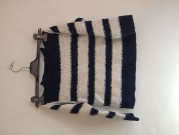  Pull rayé en maille marine et blanc fille 8 ans