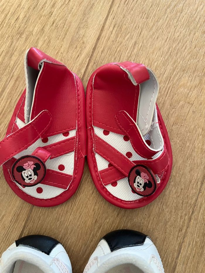 Vend lot de 7 paires de chaussures 6/12 mois - taille 19 bon état - photo numéro 9