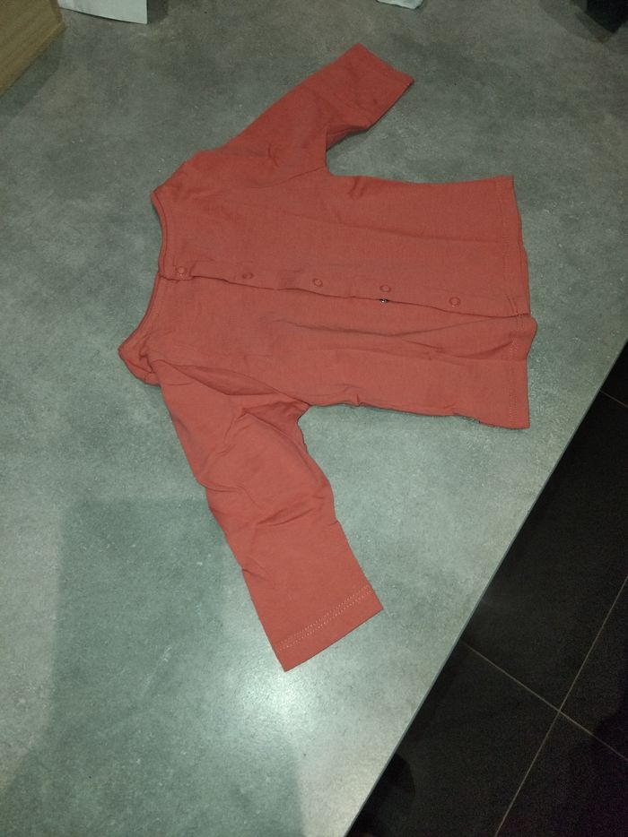 T-shirt manches longues OBAIBI 6 mois - photo numéro 4