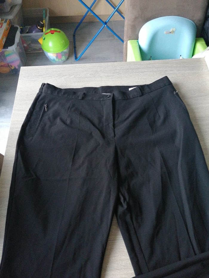 Pantalon droit neuf taille 48 - photo numéro 2