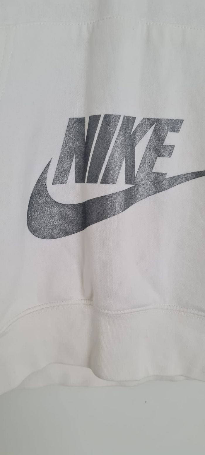 Pull Sweat à capuche Nike - photo numéro 2