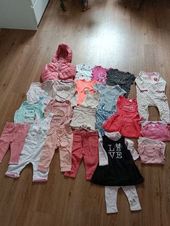 Lot 29 vêtements fille