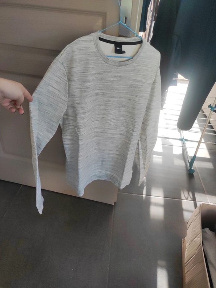 Pull homme - photo numéro 3