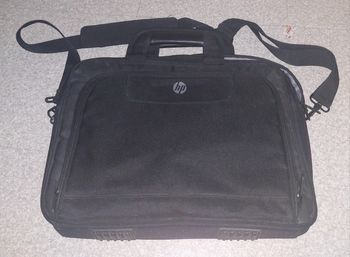 Sacoche d'ordinateur solide HP