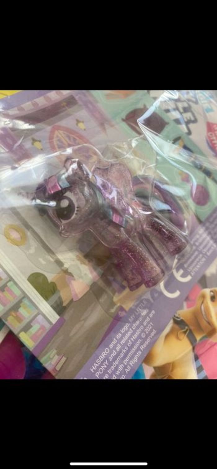 Magazines et figurines My little Pony - photo numéro 4