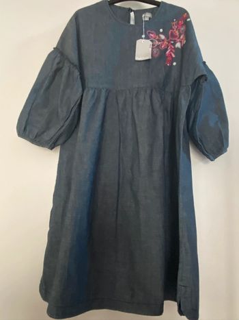 Très jolie robe Miniman taille 12 ans neuve