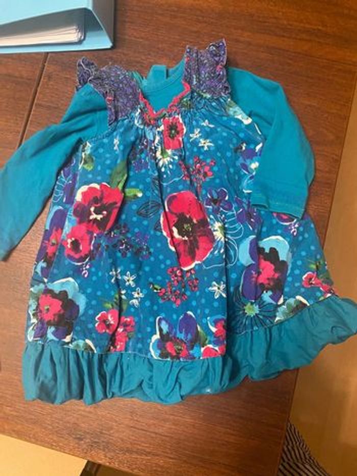 Robe catimini fleuri 18m