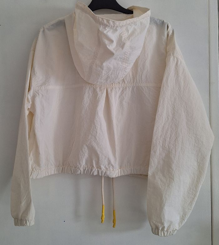 Blouson court zippé avec capuche - photo numéro 6