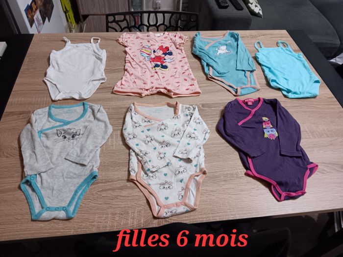 Vêtements filles 6 mois