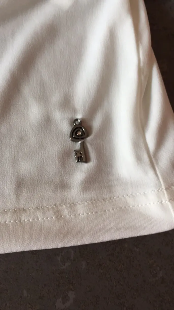 Haut Akela Key - photo numéro 5