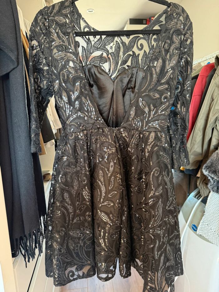 Robe Chichi london - photo numéro 2