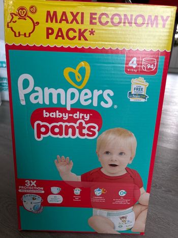 Couche Pampers pants Taille 4  6 packs X 94 couches