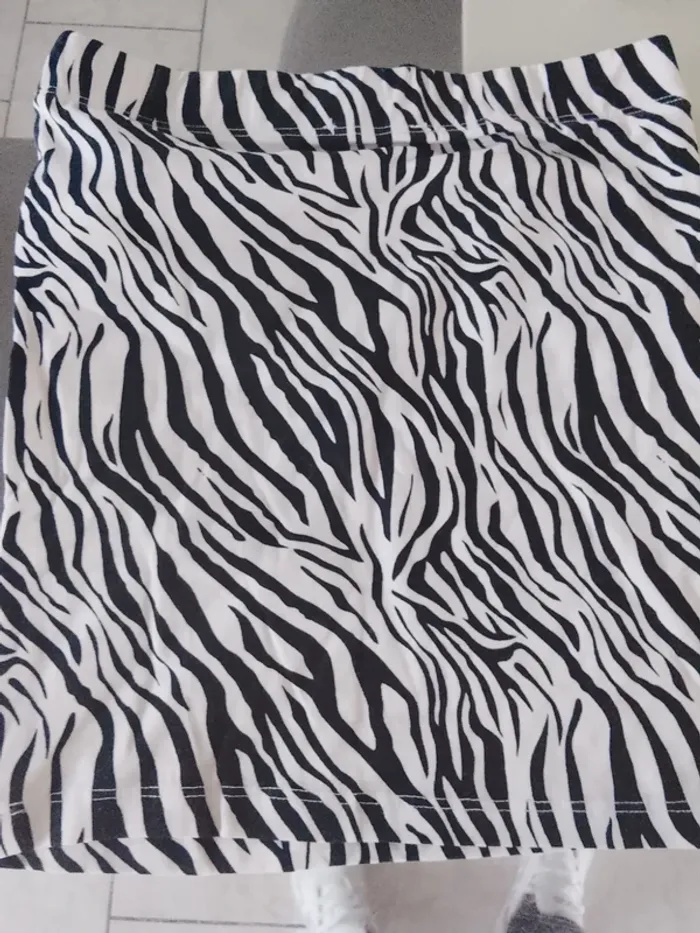 Mini jupe s - photo numéro 7