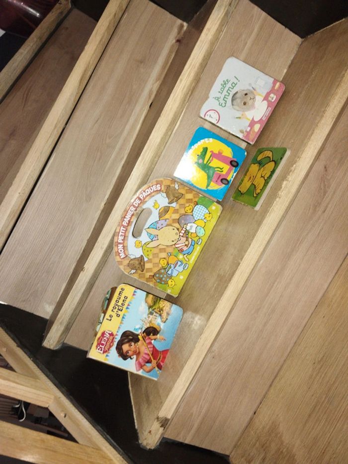 Lot livre bébé