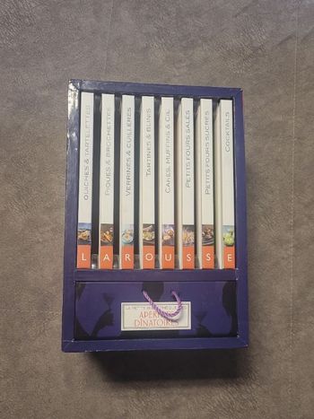 La petite bibliothèque des apéritifs dînatoires Larousse