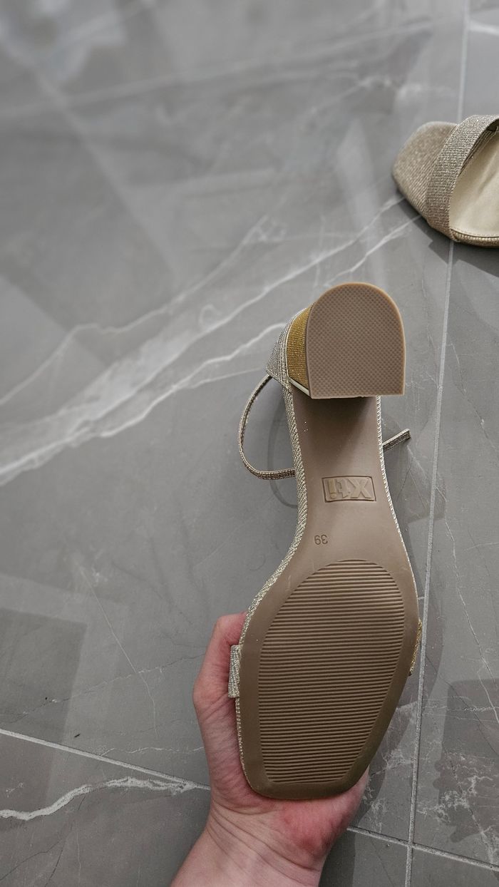 Chaussure a talon - photo numéro 3
