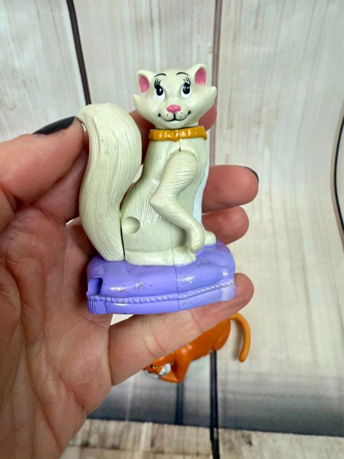 Lot de 2 figurines Disney vintage les aristochats - Duchesse et O’malley - photo numéro 6