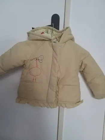 Doudoune légère à capuche en 12 mois