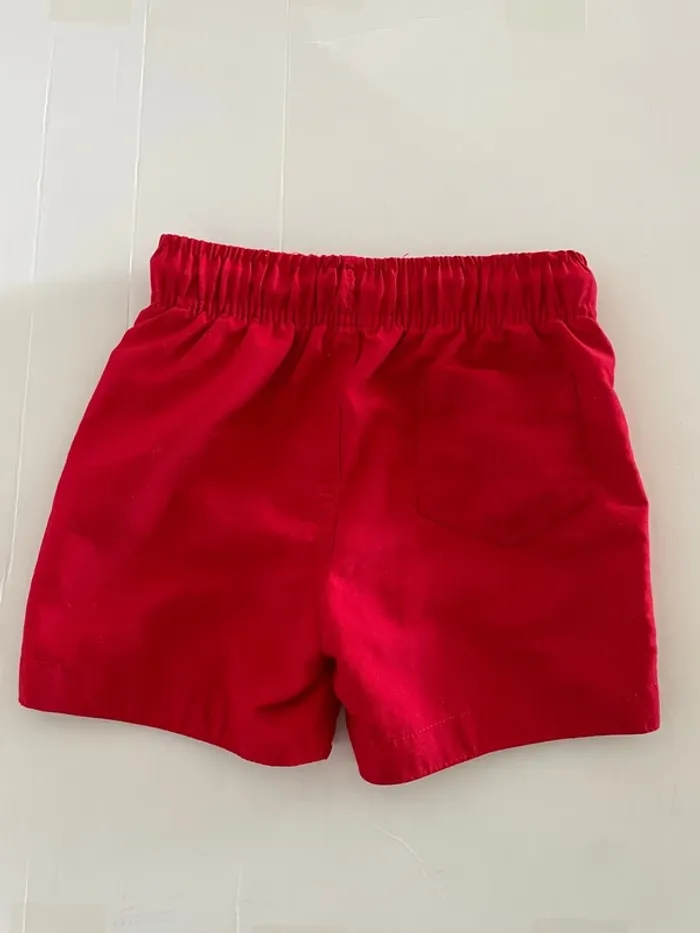 Lot de deux short. - photo numéro 3