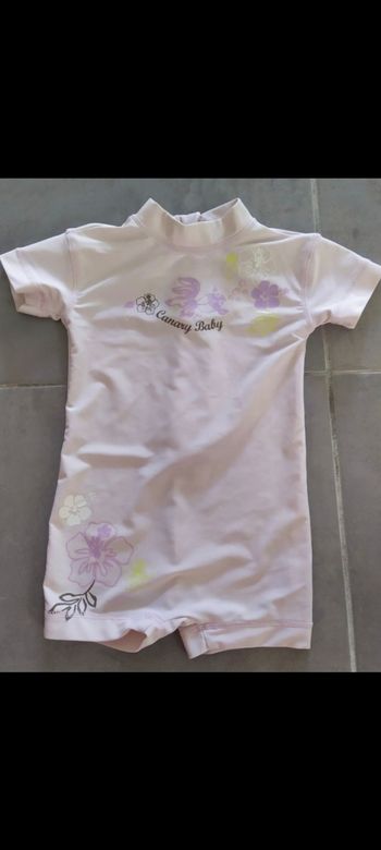 Maillot de bain combi-short en 23 mois fille - 2 ans