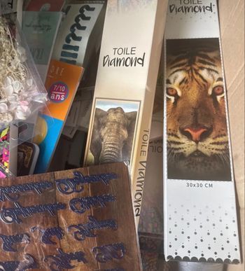 Lot carton de loisirs neufs