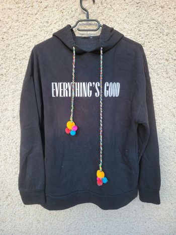 Sweat à capuche original ethnique pompon