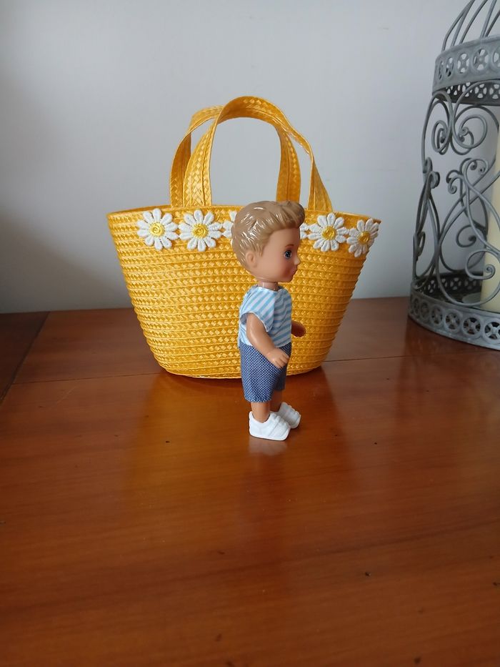 Figurine Petit Garçon pour maison poupée *marque Simba - photo numéro 3