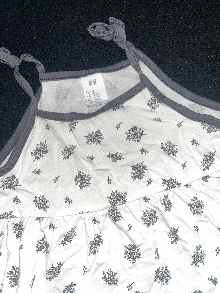 Robe 18 mois - photo numéro 2