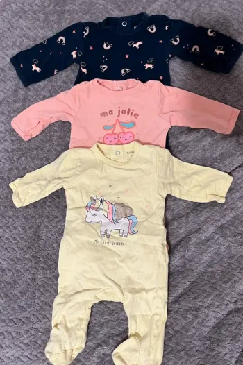 Lot 3 pyjamas en coton - 1 mois