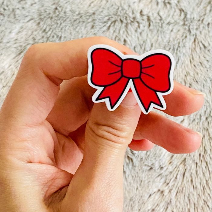 Pins Brut Fait Main Noeud Rouge - photo numéro 2