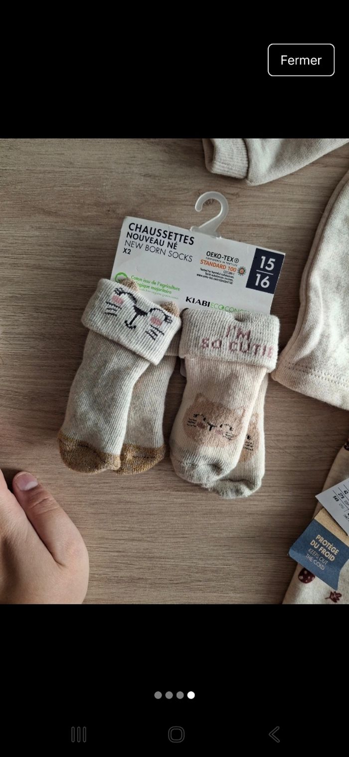 Ensemble fille kiabi  neuf - photo numéro 4