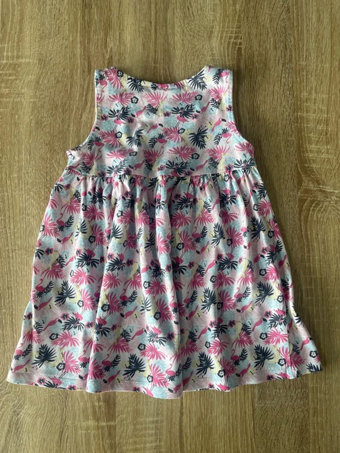 Robe courte - photo numéro 2