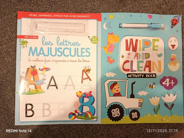 Cahier d'apprentissage effaçable