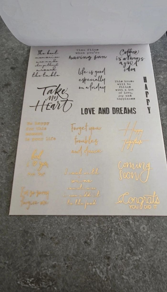 Cahier de papiers et stickers neuf - photo numéro 4