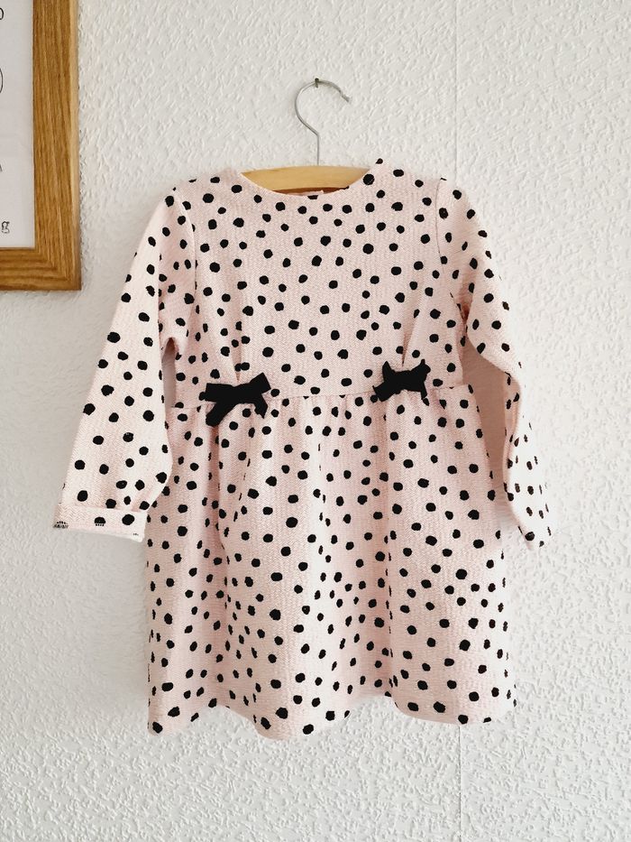 Zara - Robe manches longues - Nœuds - Neuve avec étiquette ! - photo numéro 2