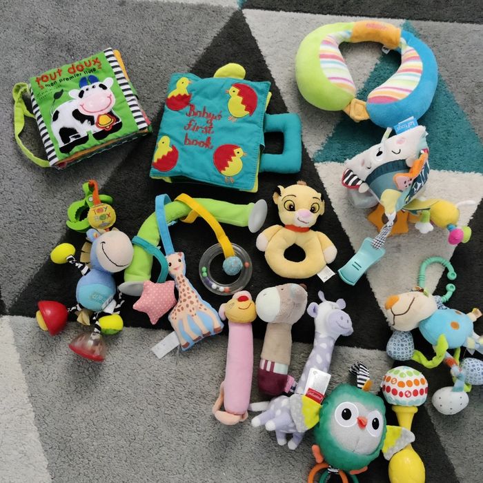 Lot de jouets bébé - photo numéro 2