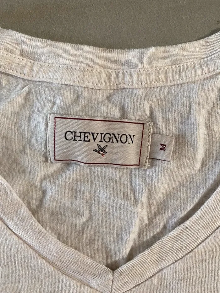 TEE shirt chevignon - photo numéro 2