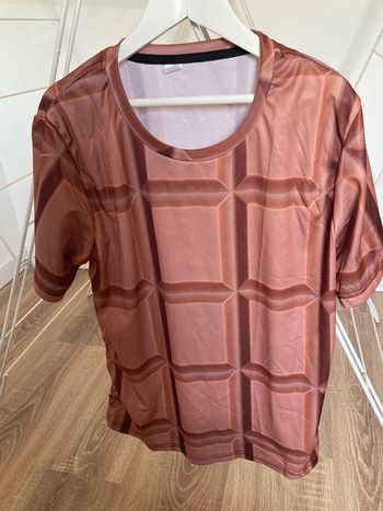 T-shirt marron