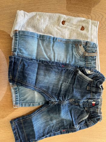 Lot de pantalons