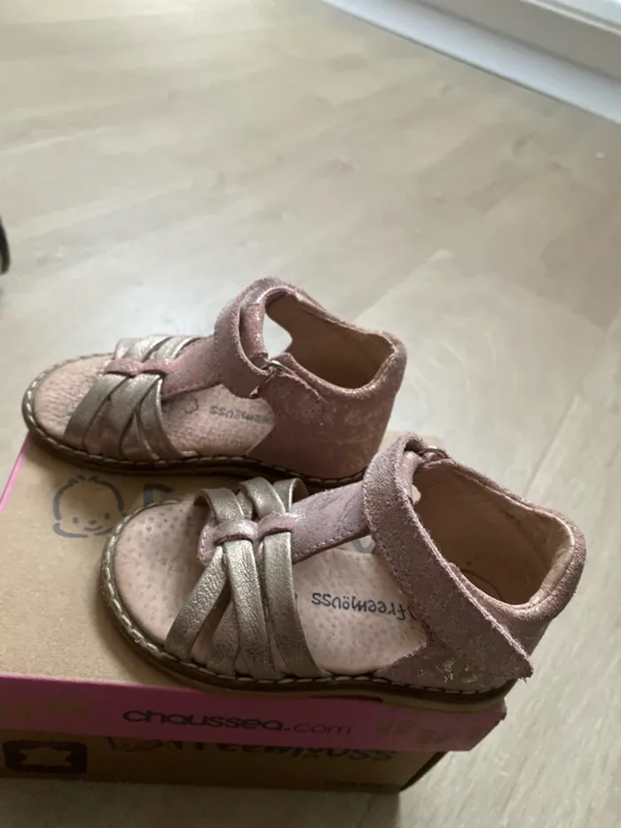 Chaussures filles - photo numéro 3