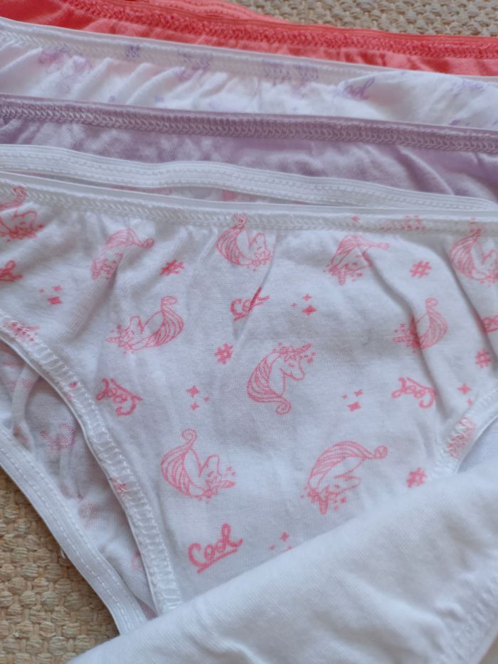 Lot 5 culottes 4/5 ans licorne fille - photo numéro 2