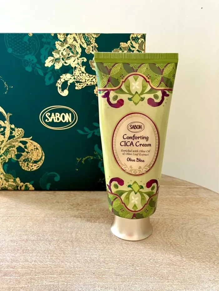 Coffret Rituel Corps Sabon Olive Bliss avec  crème, gommage, huile de douche - photo numéro 2