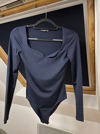 Body bleu marine Stradivarius – XS – Décolleté