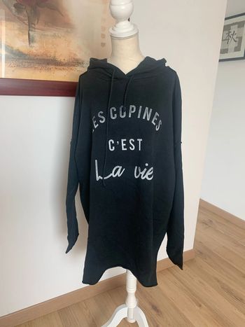 Sweat long  «  les copines c’est la vie »