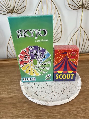 Skyjo et Scout neuf