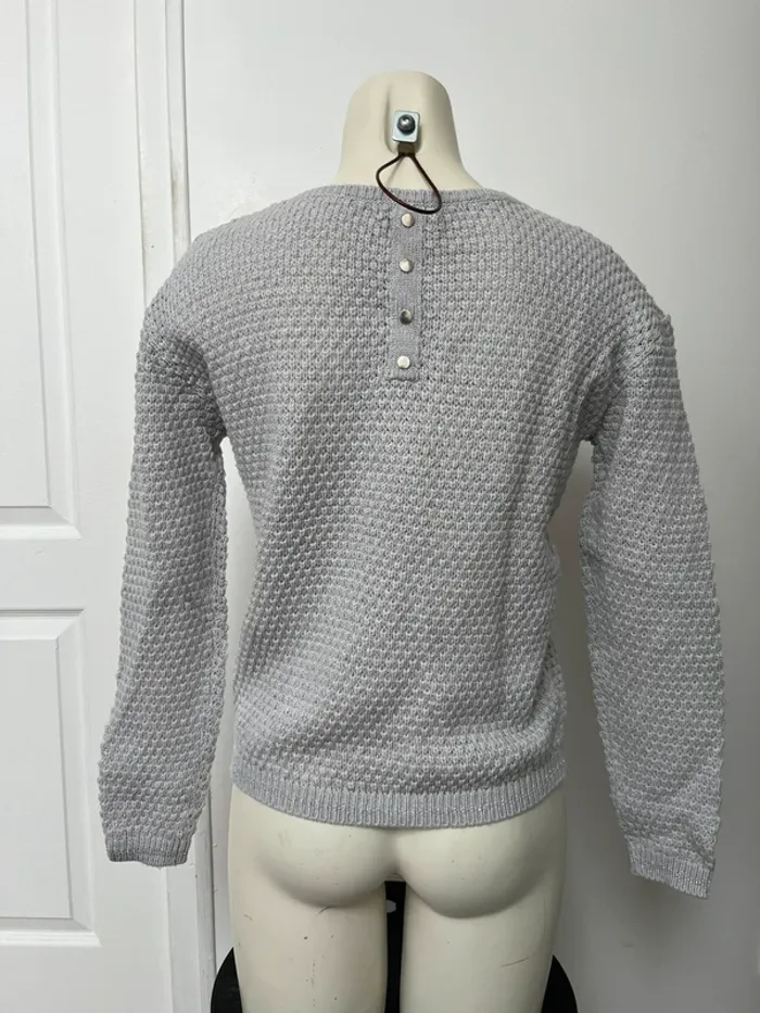 Pull gris - photo numéro 7