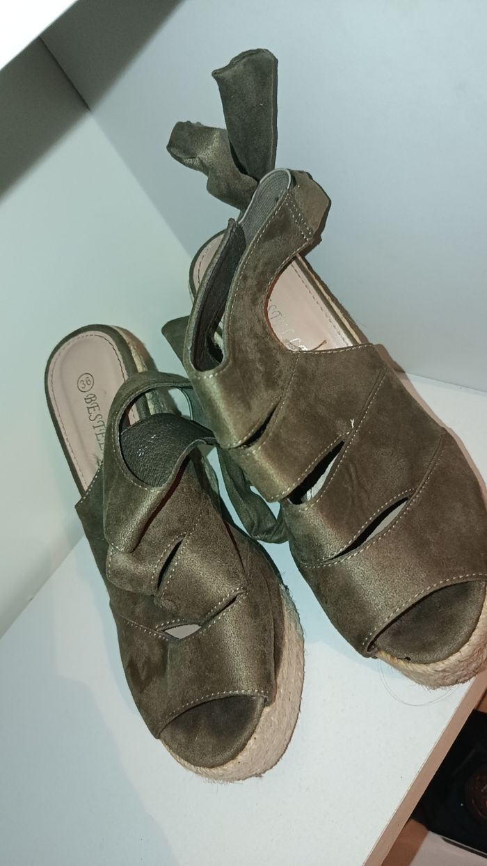 Talons femme - photo numéro 3